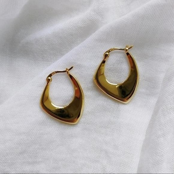 NEW 18K GOLD IRREGULAR HOOP EARRINGS, NICE EARRINGS, CUTE EARRINGS - Picture 2 of 6